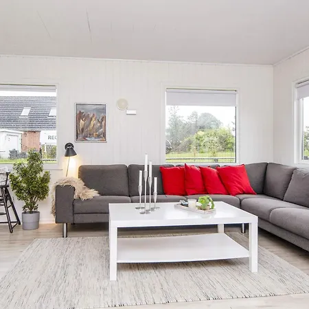 بيت للعطل 6 Person In Hejls