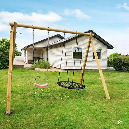 بيت للعطل 6 Person In *